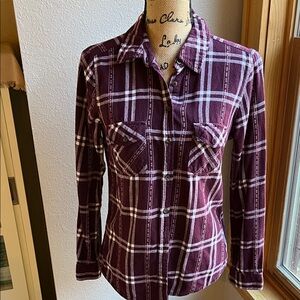 Women’s Garage Shirt burgundy & white button down flannel spider size medium.